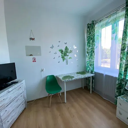 Jungle Apartment *
